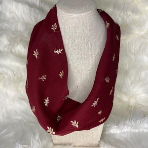 Glam necklace scarf(color: Burgundy)
